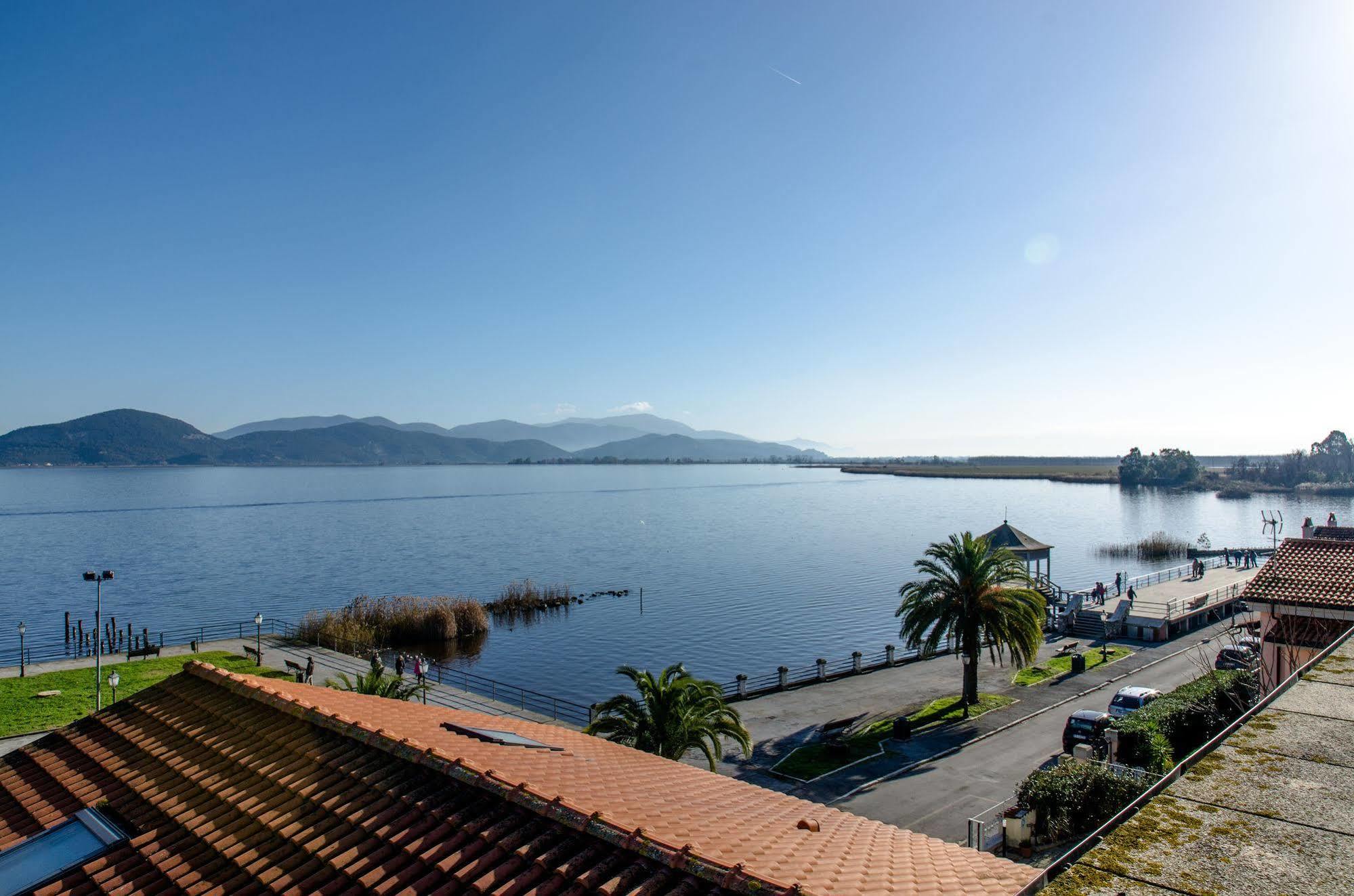 Hotel Butterfly - We Suite Torre del Lago Puccini Exterior foto